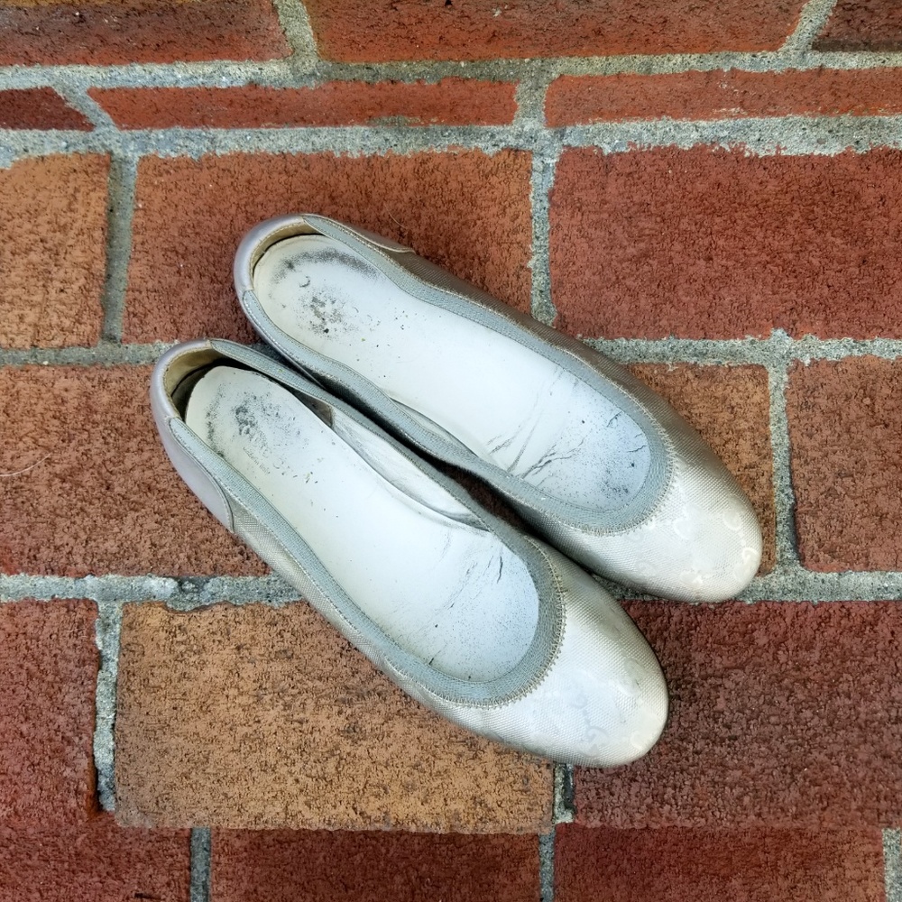 Gucci Silver Imprimé Ballet Flat - Picture 7 of 8
